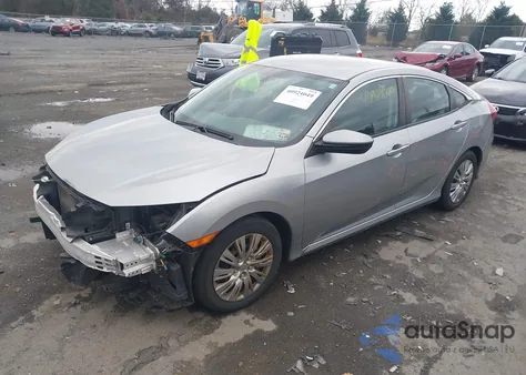 2017 Honda Civic Lx z USA, uszkodzony, nr VIN 19XFC2F55HE031103